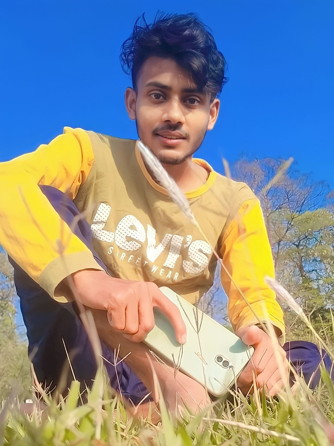 Ashu Photo
